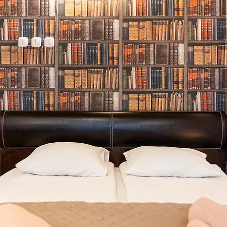 Vintage Senacka 公寓