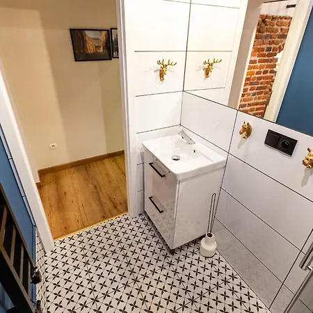 Vintage Senacka Lejlighed *